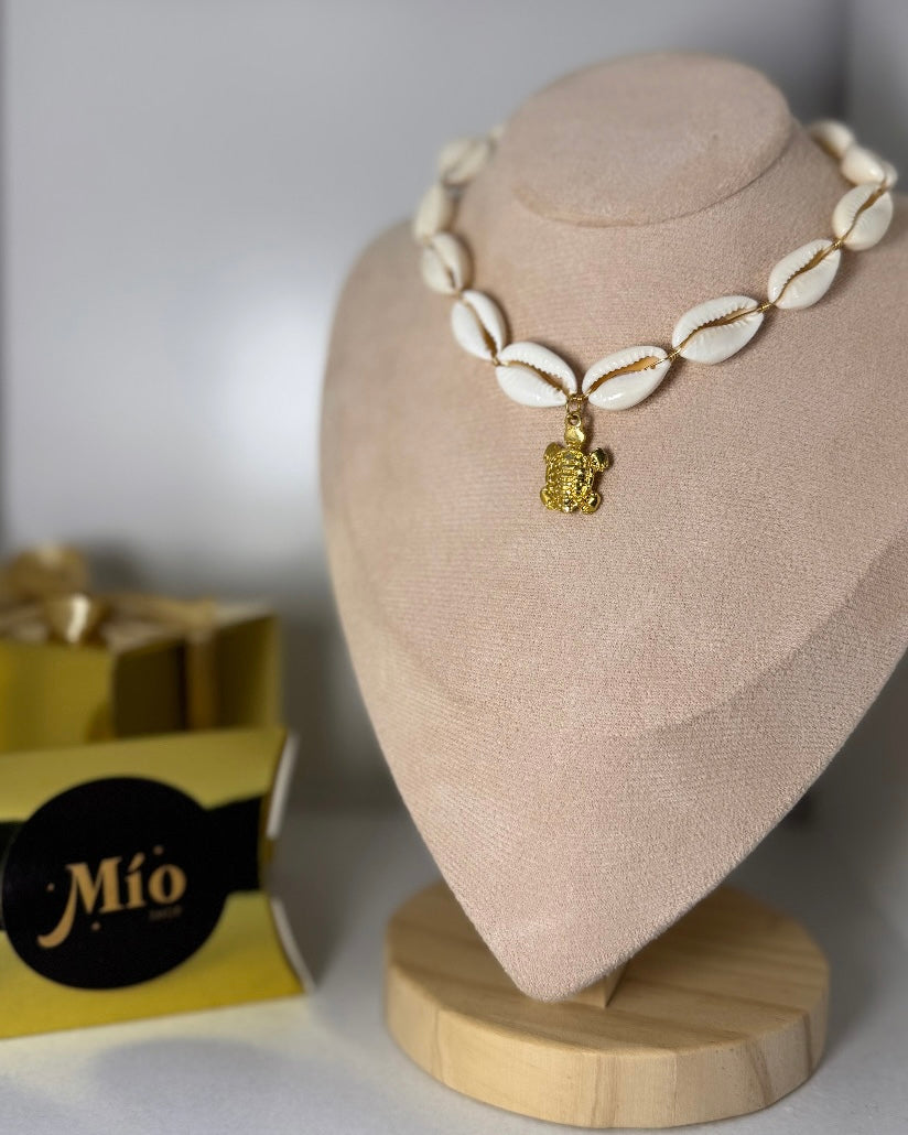 Shells Choker